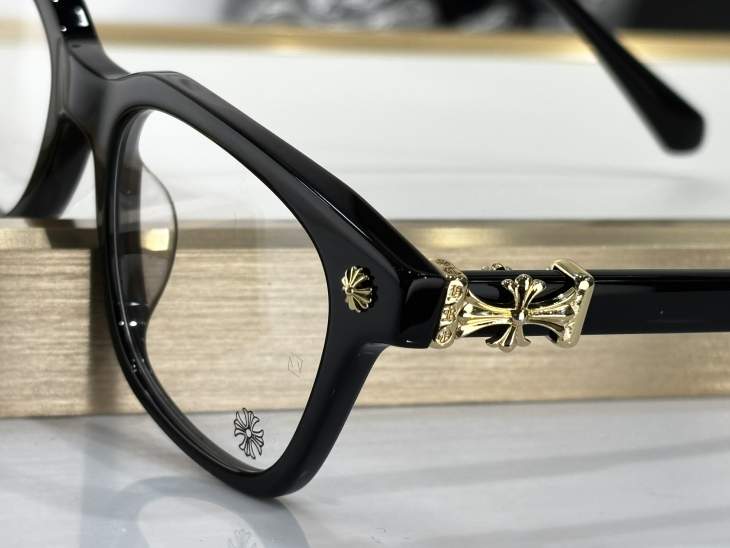 Picture of Chrome Hearts Sunglasses _SKUfw71074572fw